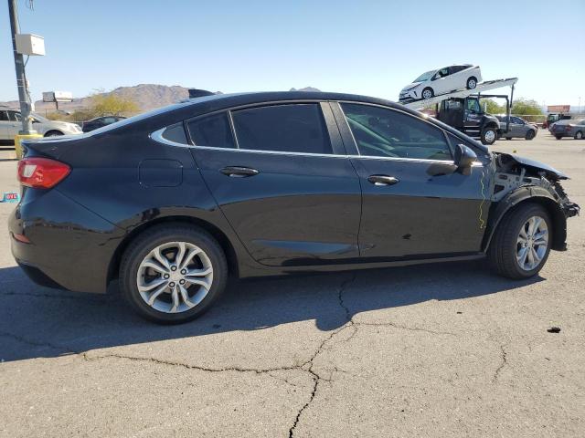 VIN 1G1BE5SM6K7146039 2019 CHEVROLET CRUZE no.3