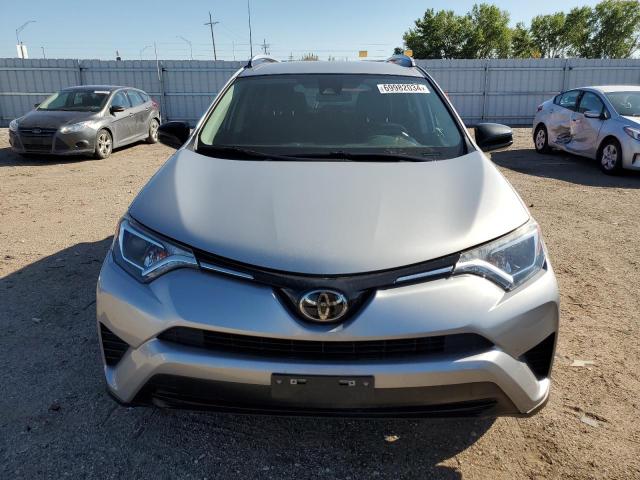 VIN 2T3BFREV3HW590430 2017 Toyota RAV4, LE no.5