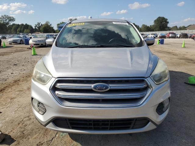2017 FORD ESCAPE SE - 1FMCU0GD5HUA53027