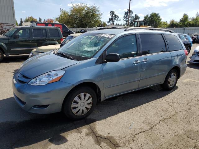 TOYOTA SIENNA CE