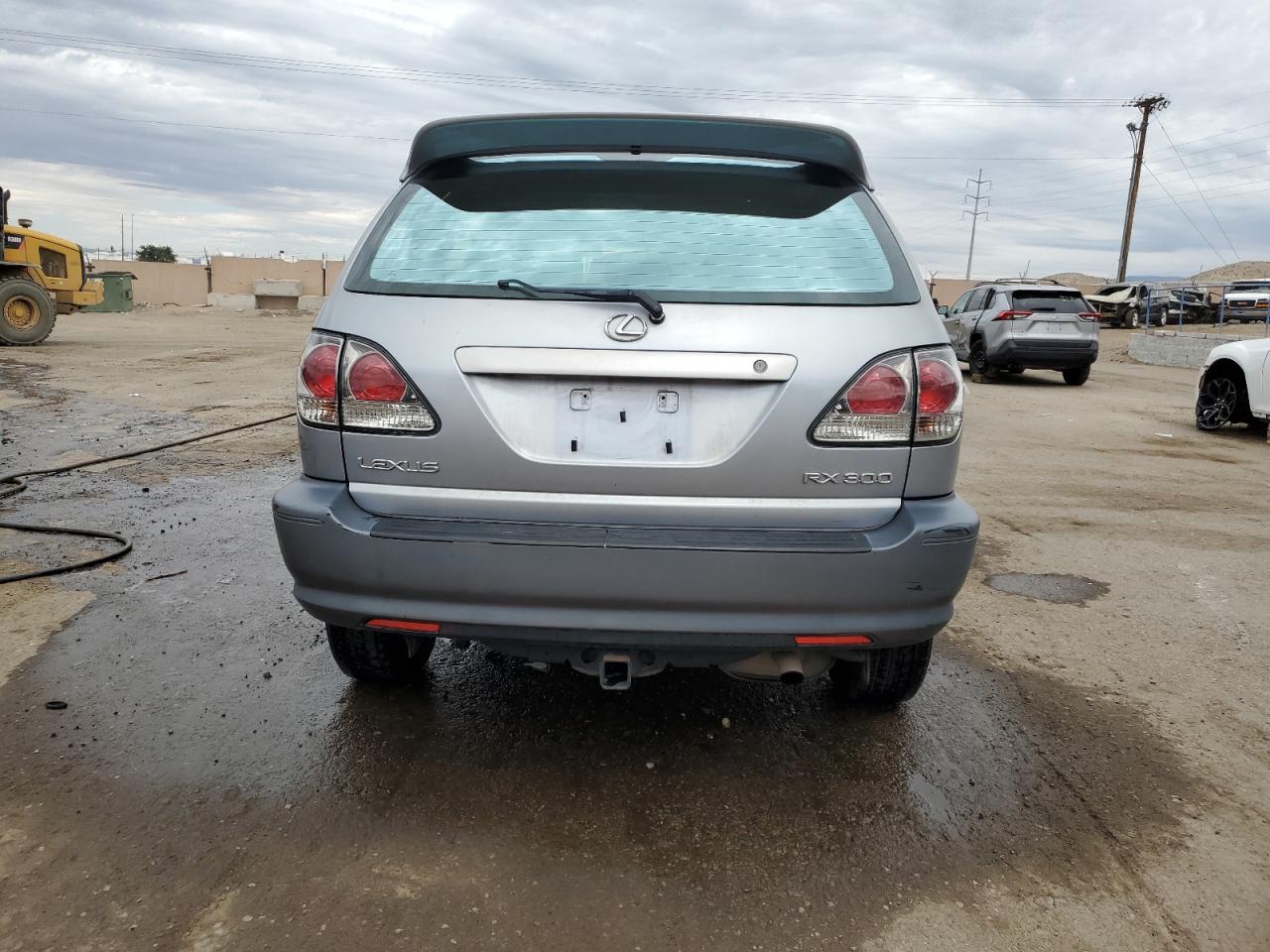 Lot #2860430012 2002 LEXUS RX 300