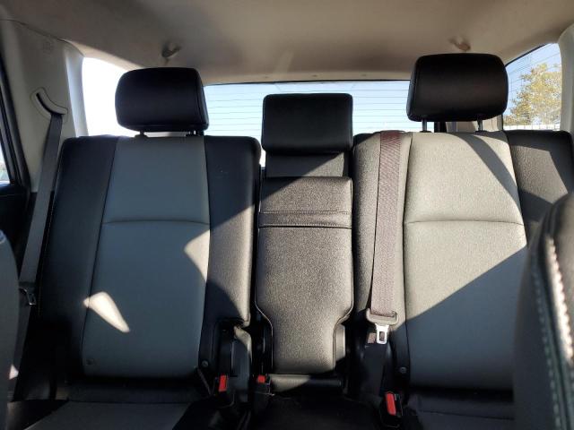 2019 TOYOTA 4RUNNER SR - JTEBU5JR3K5688620