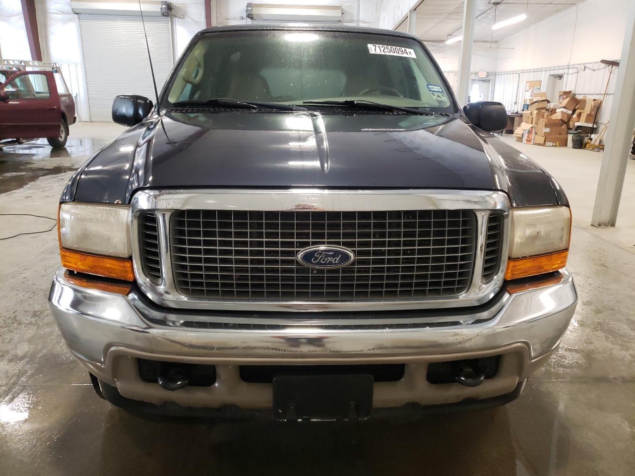 Lot #2993909308 2000 FORD EXCURSION