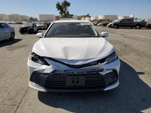 VIN 4T1C31AK3MU562589 2021 Toyota Camry, LE no.5