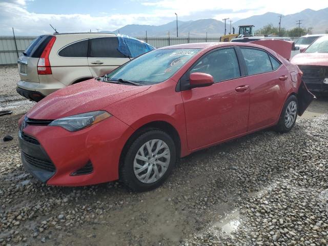 VIN 2T1BURHE2JC060371 2018 TOYOTA COROLLA no.1