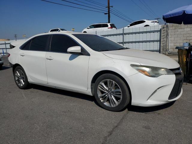 VIN 4T1BF1FK6FU039680 2015 Toyota Camry, LE no.4