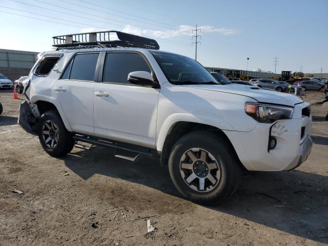 2019 TOYOTA 4RUNNER SR - JTEBU5JR9K5731597