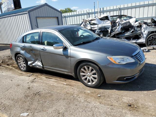 VIN 1C3CCBCG7DN524641 2013 Chrysler 200, Limited no.4