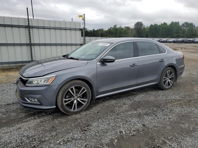 2017 VOLKSWAGEN PASSAT SE - 1VWGT7A32HC063275