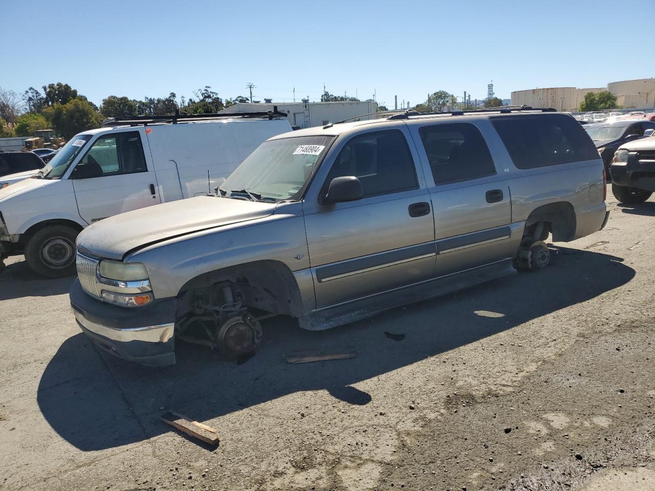  Salvage Chevrolet Suburban