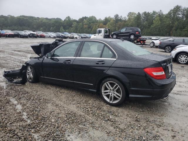 VIN WDDGF8AB4DR244401 2013 Mercedes-Benz C-Class, 3... no.2