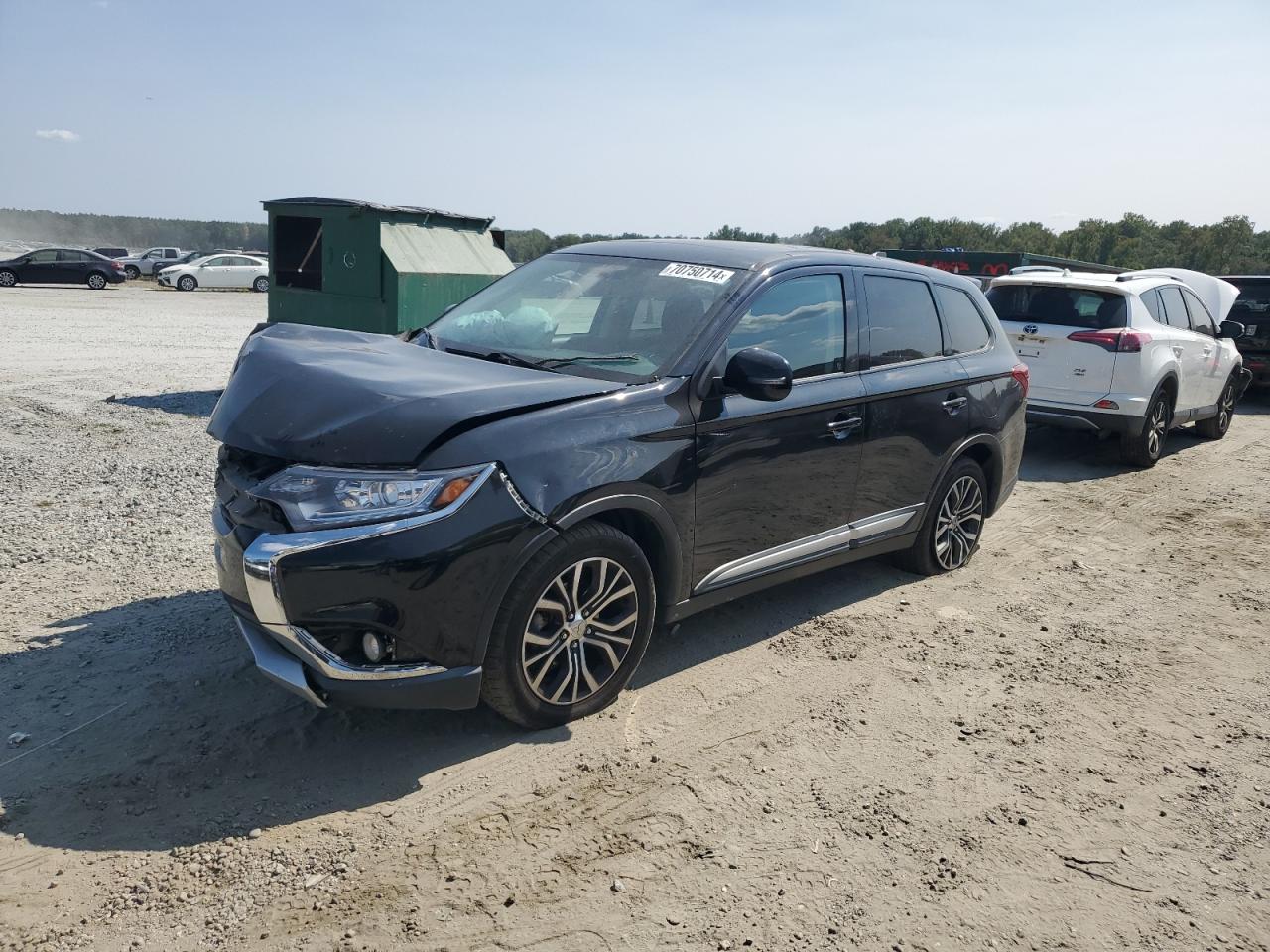 Mitsubishi Outlander 2018 Medium