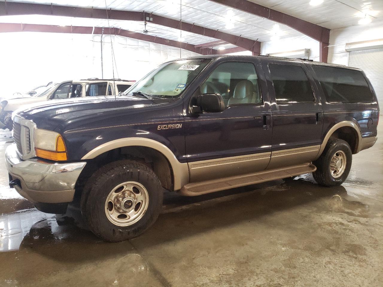 Lot #2993909308 2000 FORD EXCURSION