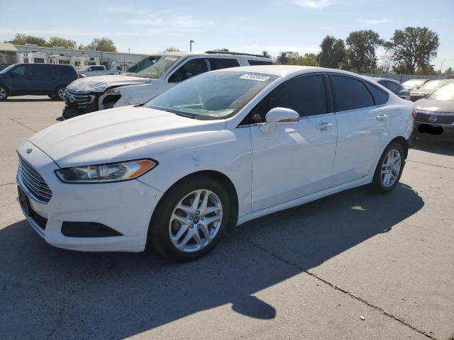 VIN 3FA6P0H77GR330015 2016 Ford Fusion, SE no.1