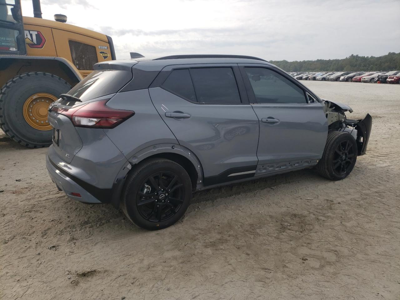 Lot #2926124720 2023 NISSAN KICKS SR