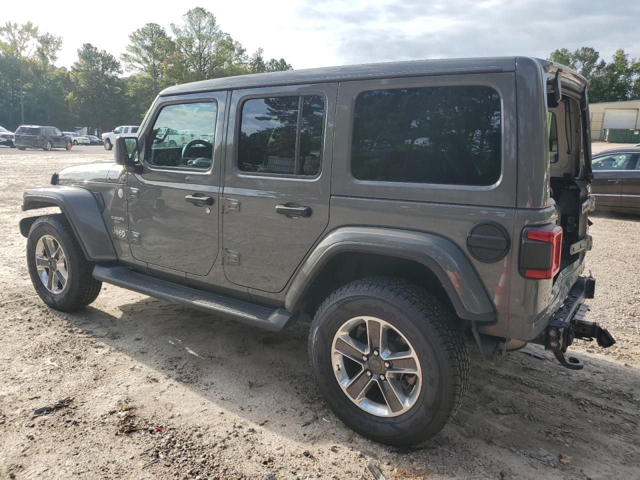 2021 Jeep WRANGLER, SAHARA