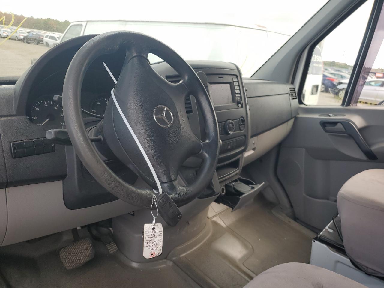 MERCEDES-BENZ SPRINTER 2500