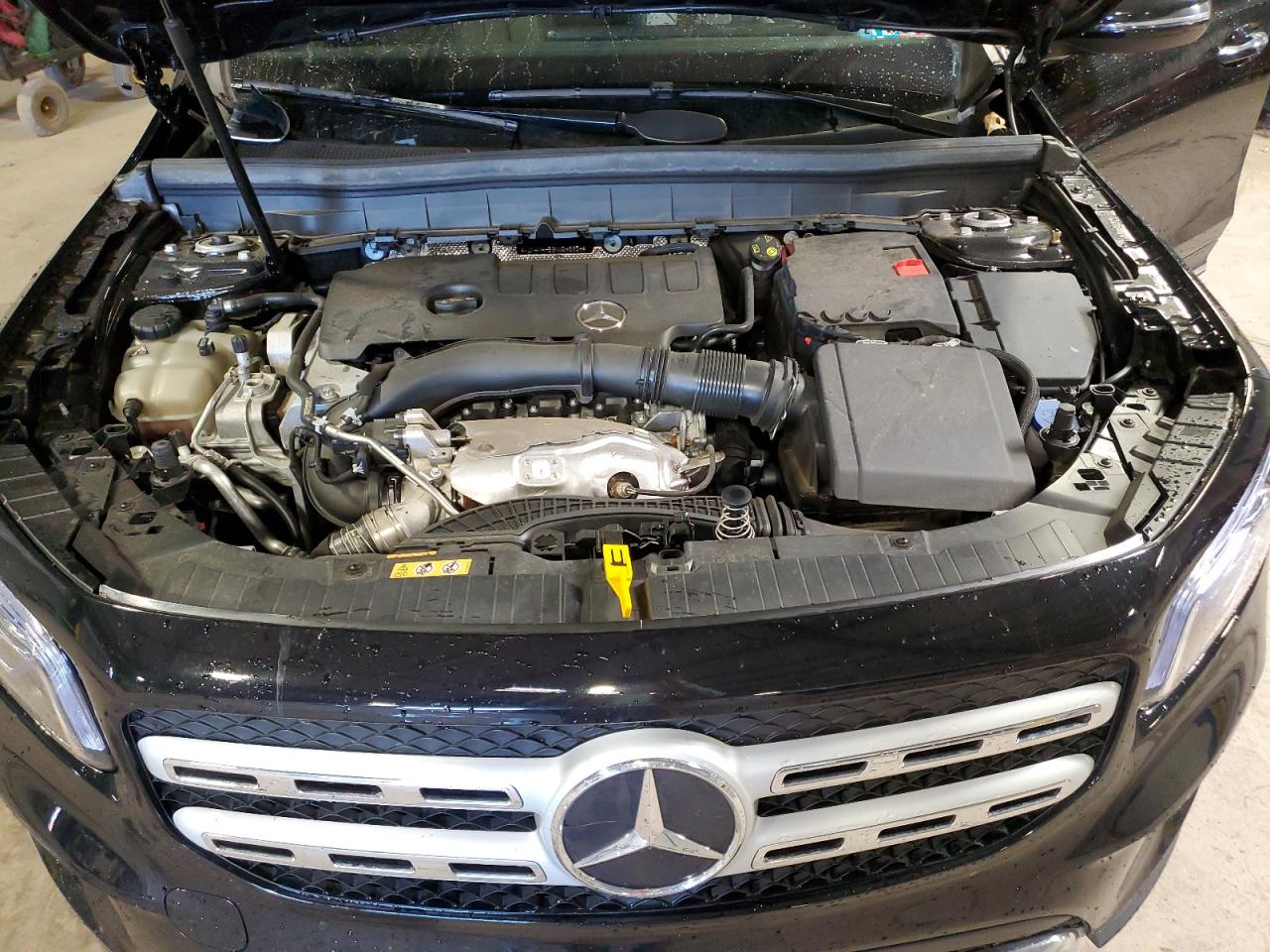 Lot #2952936831 2022 MERCEDES-BENZ GLB 250 4M