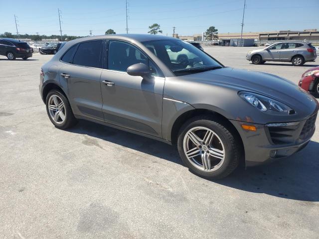 VIN WP1AA2A58JLB20764 2018 Porsche Macan no.4