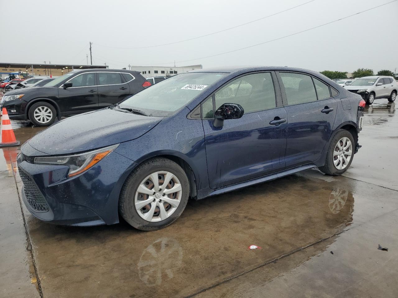 Lot #2969884881 2020 TOYOTA COROLLA LE