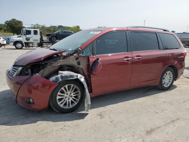 2017 TOYOTA SIENNA XLE 2017