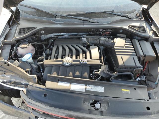 2018 VOLKSWAGEN PASSAT GT 1VWJM7A34JC038001