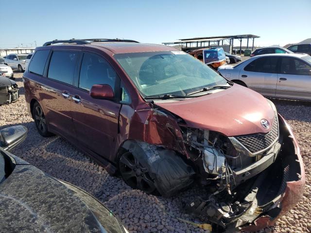 VIN 5TDXK3DC6FS653341 2015 Toyota Sienna, Sport no.4