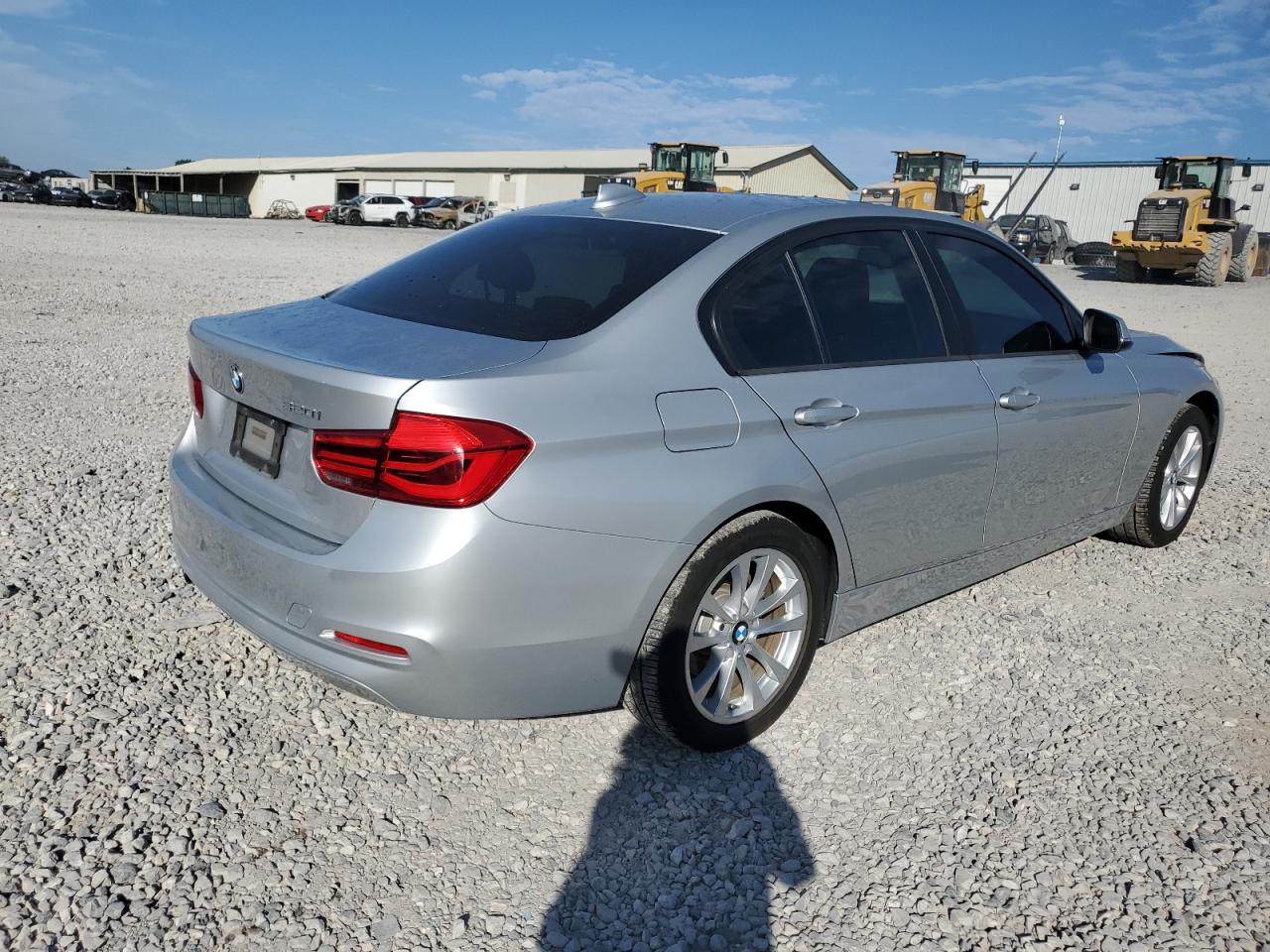 Lot #2921568798 2018 BMW 320 I