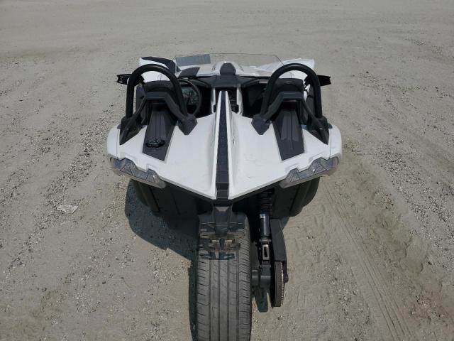 2021 POLARIS SLINGSHOT - 57XAATHD7M8141088