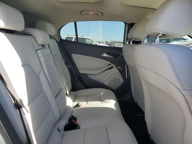 2019 MERCEDES-BENZ GLA 250 - WDCTG4EB9KU008825