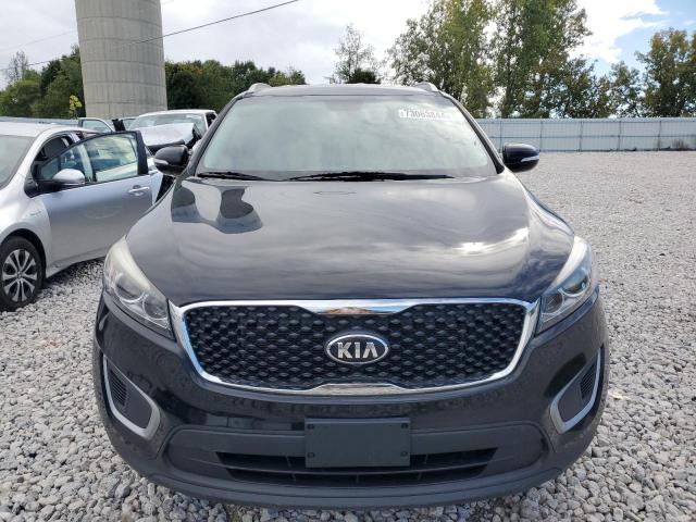 VIN 5XYPGDA57HG325942 2017 KIA Sorento, LX no.5