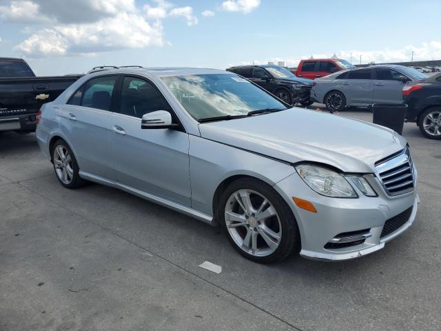 VIN WDDHF5KB4DA708710 2013 Mercedes-Benz E-Class, 350 no.4