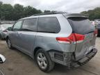 TOYOTA SIENNA LE photo