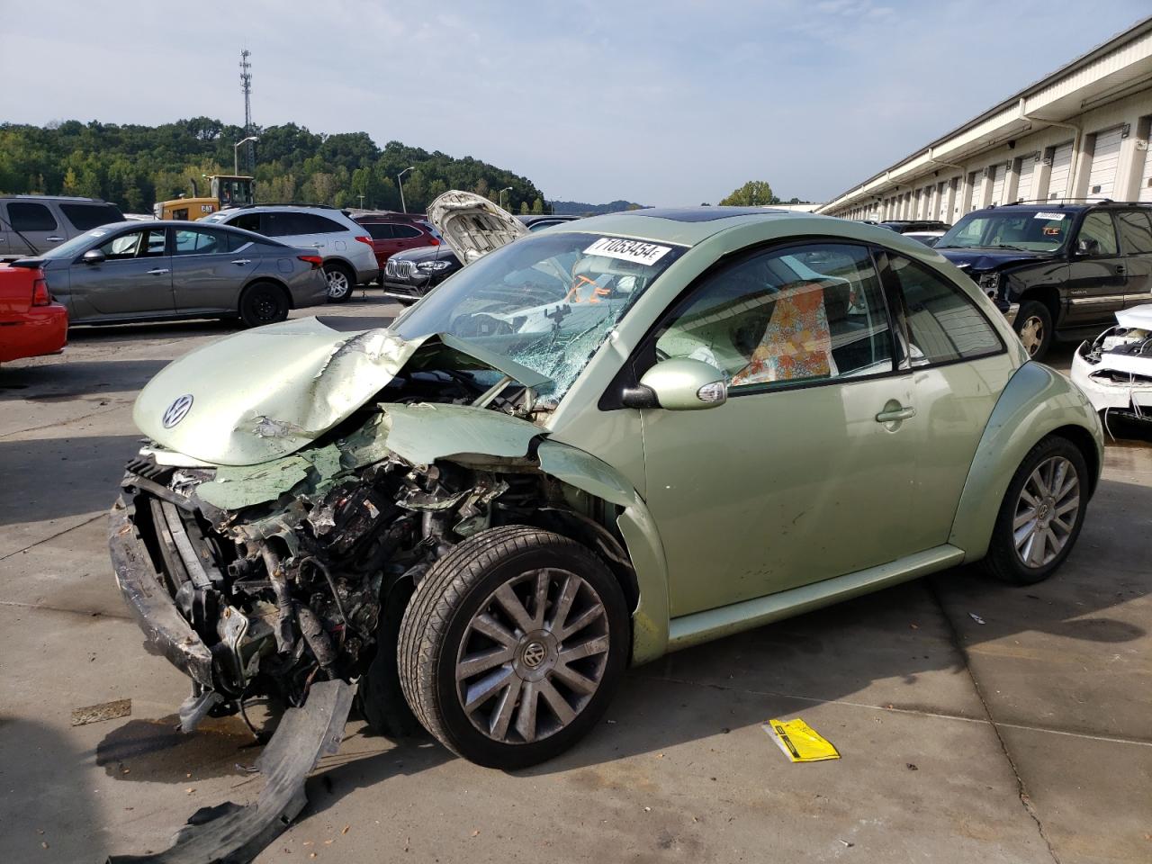 Lot #2940786384 2008 VOLKSWAGEN NEW BEETLE