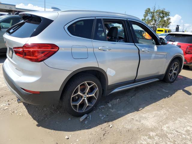 VIN WBXHU7C39J3H43641 2018 BMW X1, Sdrive28I no.3