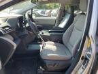 TOYOTA SIENNA LE photo