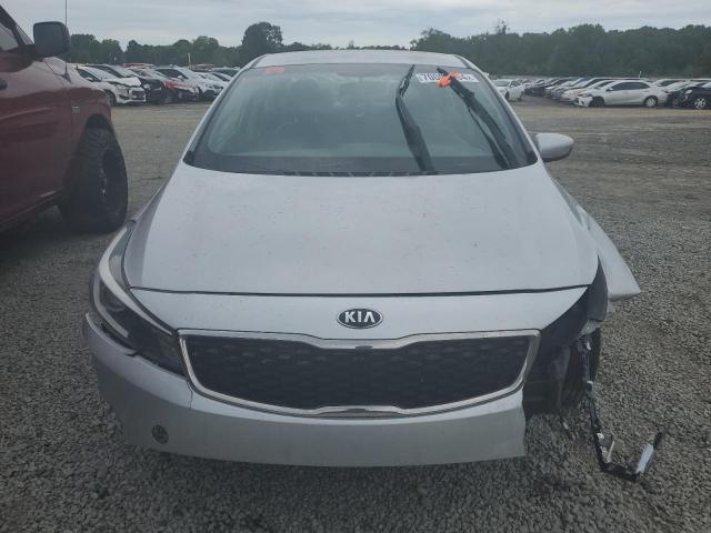 VIN 3KPFL4A77JE248274 2018 KIA Forte, LX no.5