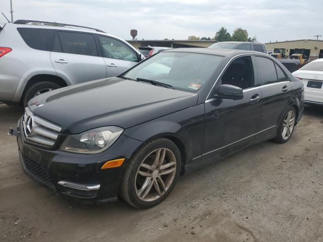 VIN WDDGF4HB8DA852015 2013 Mercedes-Benz C-Class, 250 no.1