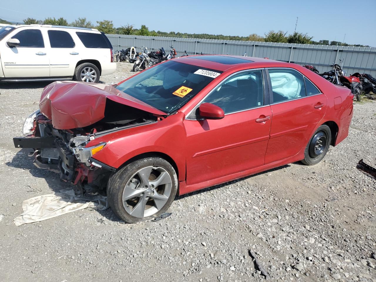TOYOTA CAMRY BASE