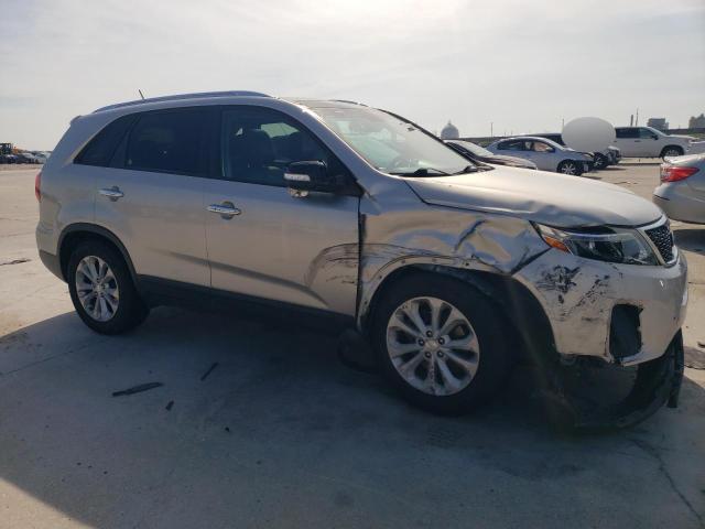 VIN 5XYKU4A74FG639730 2015 KIA Sorento, EX no.4