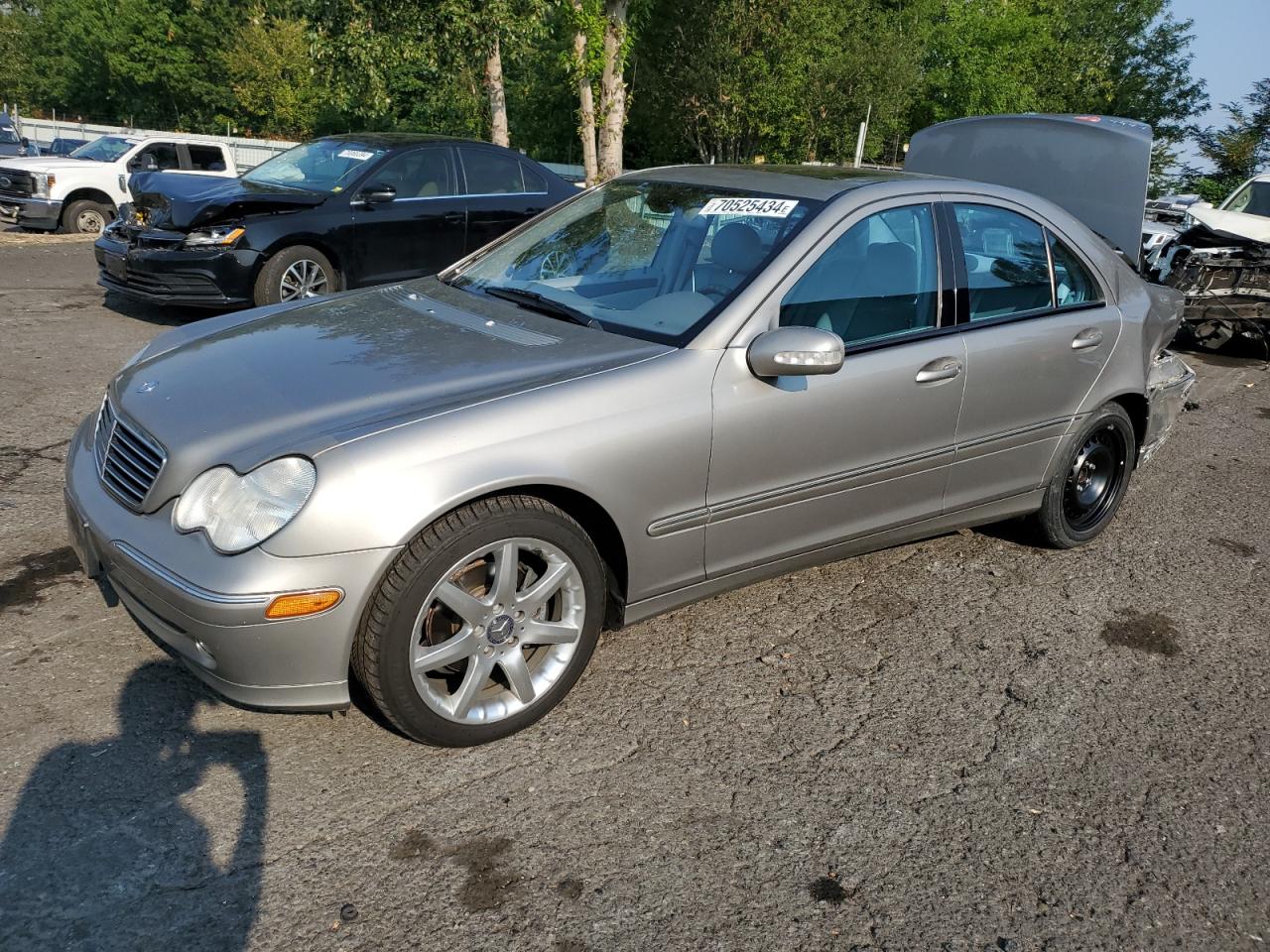 Mercedes-Benz C-Class 2003 C230