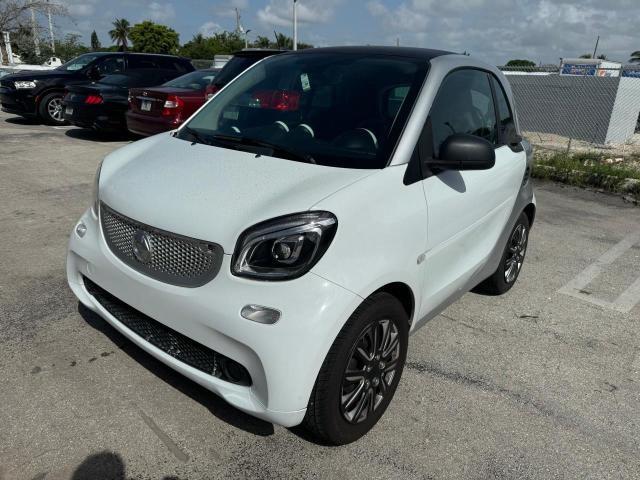 VIN WMEFJ5DA9GK123545 2016 SMART FORTWO no.2