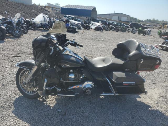 2009 HARLEY-DAVIDSON FLHTCU - 1HD1FC4159Y604552