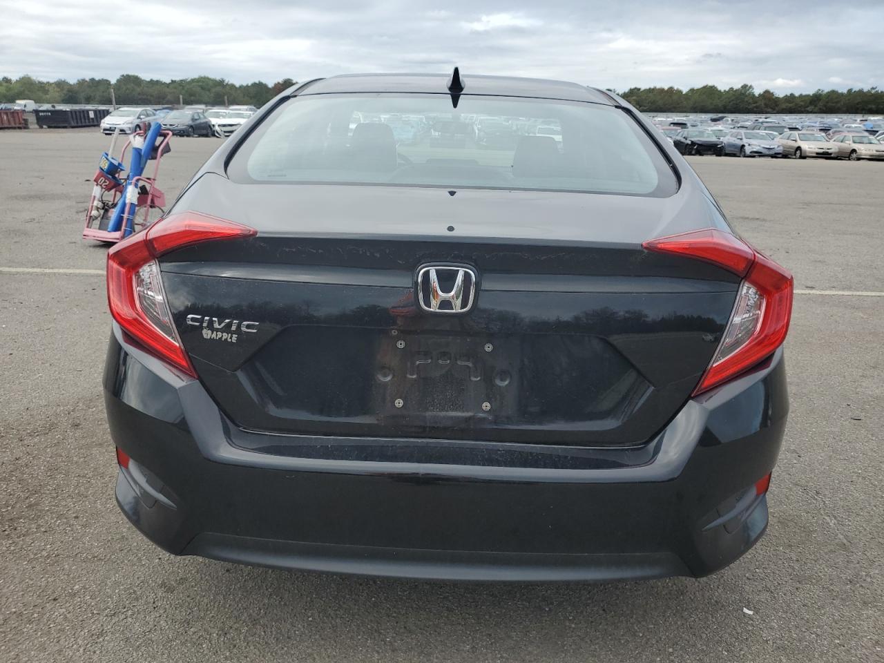 Lot #3029351731 2018 HONDA CIVIC EX