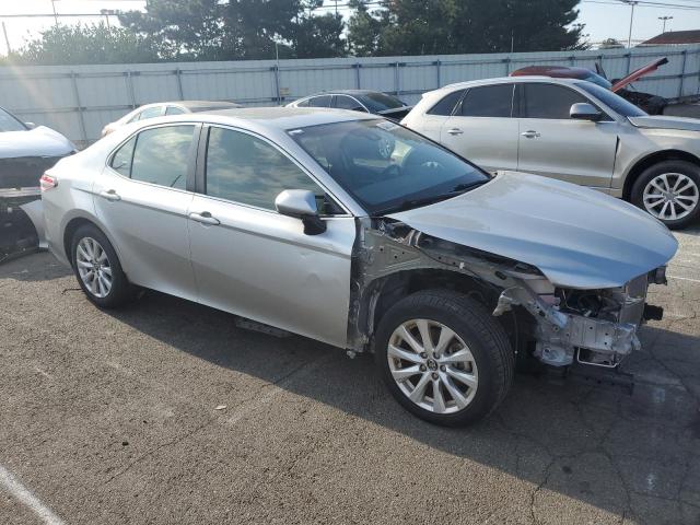 VIN JTNB11HK2J3026693 2018 Toyota Camry, L no.4