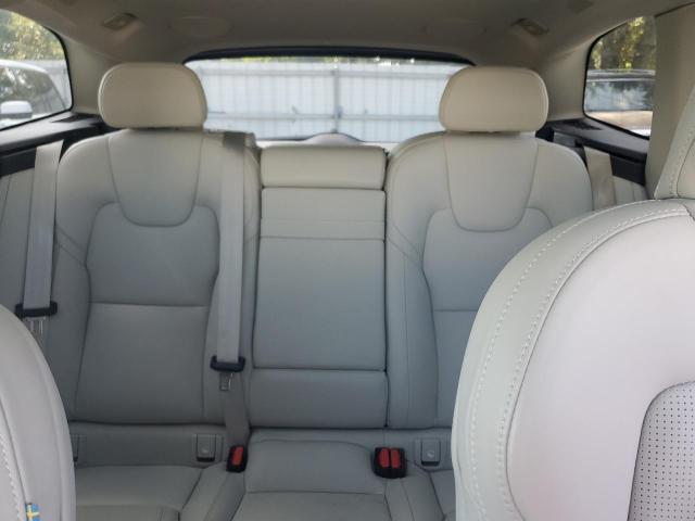 2022 VOLVO XC60 T8 RE YV4BR0DL6N1945231