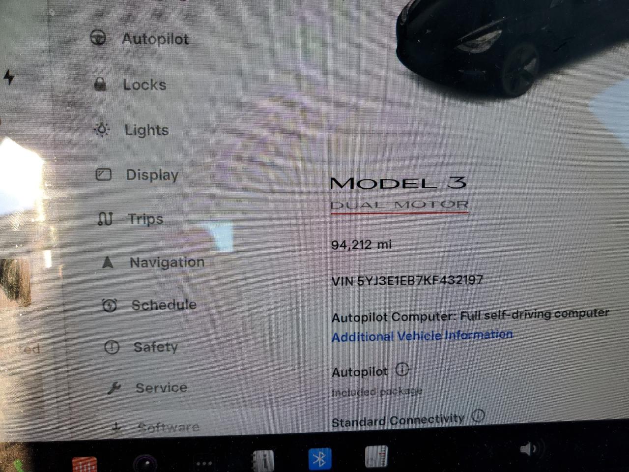 Lot #2994093256 2019 TESLA MODEL 3