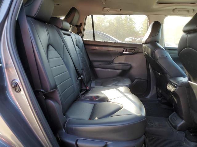 2022 TOYOTA HIGHLANDER - 5TDGZRBH5NS591670