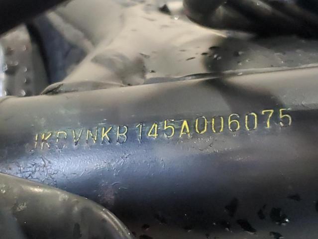 2005 KAWASAKI 1600 MEANS - JKBVNKB145A006075