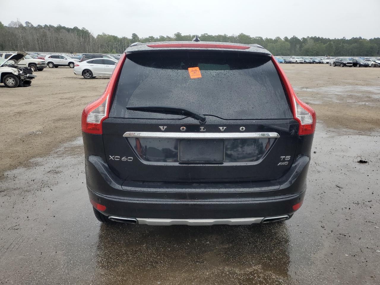 Lot #2897607154 2017 VOLVO XC60 T5 IN